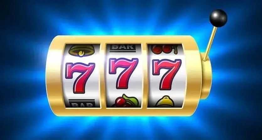 Pemain Bingo sedang memainkan permainan dengan antarmuka mobile ojol777